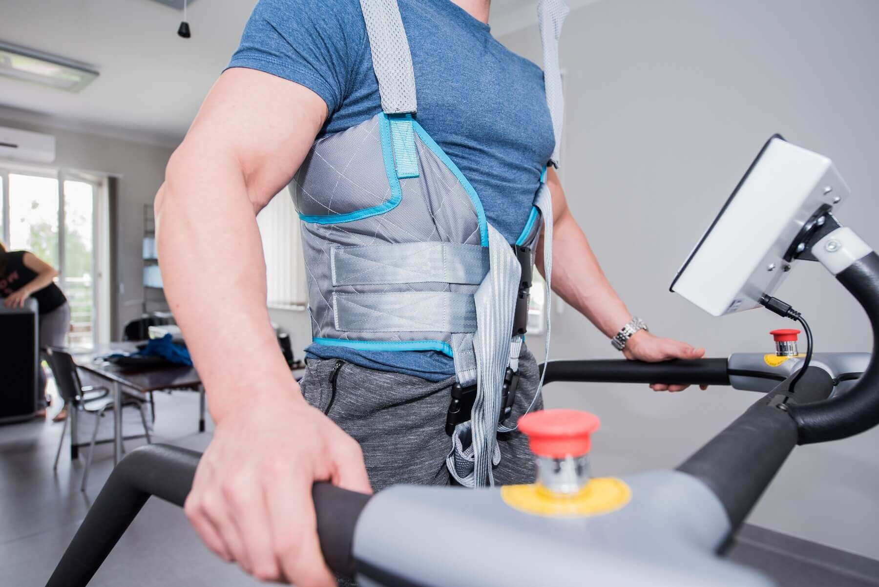 urządzenie do ćwiczeń w odciążeniu Ergo Trainer Winncare rehabilitacja chodu