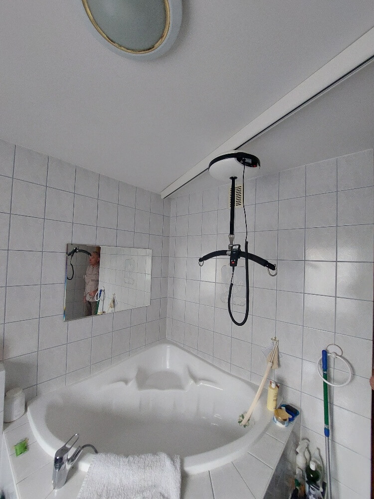 podnośnik sufitowy dla osób niepełnosprawnych