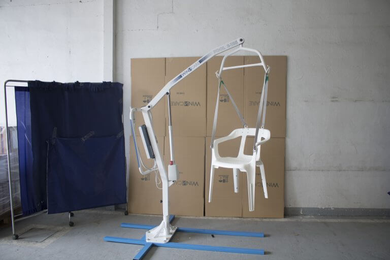 podnośnik basenowy pool E-185® Winncare