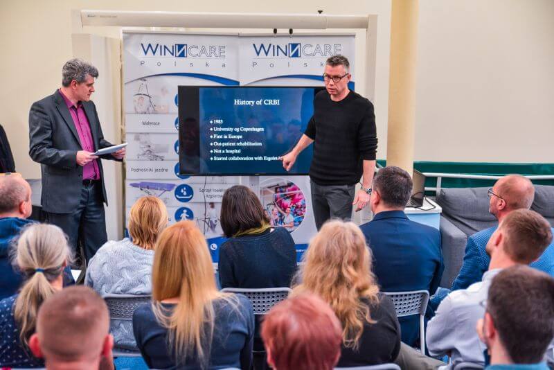 winncare polska podnośniki sufitowe łóżka rehabilitacyjne materace przeciwodleżynowe