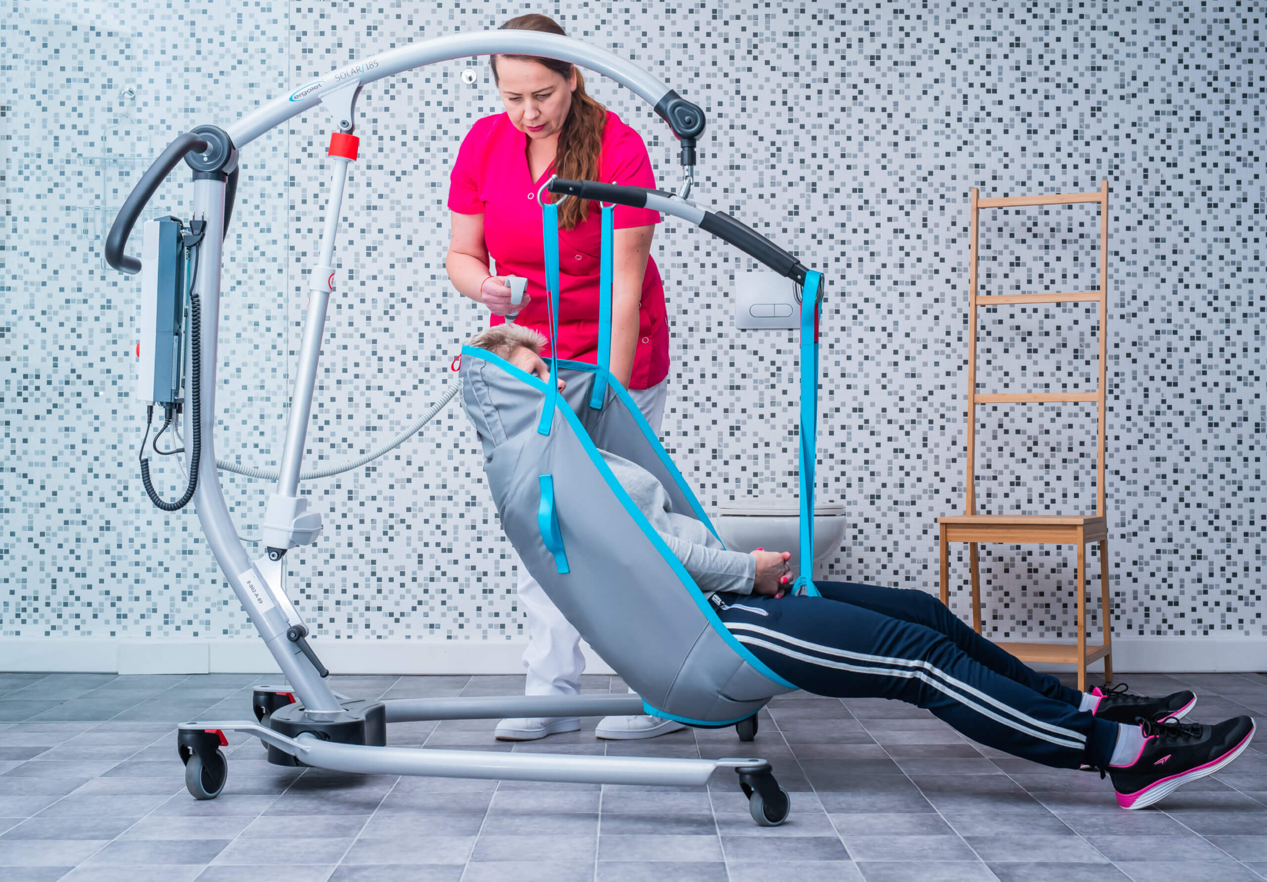 podnośnik dla osób niepełnosprawnych