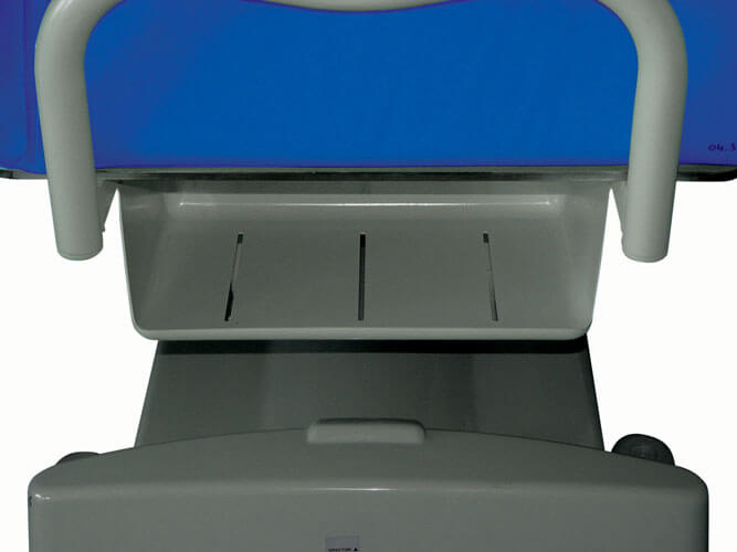 wózek kąpielowy do mycia pacjenta